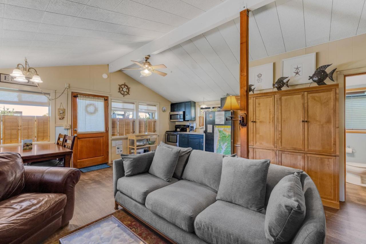 Beach Haven Lincoln City Extérieur photo