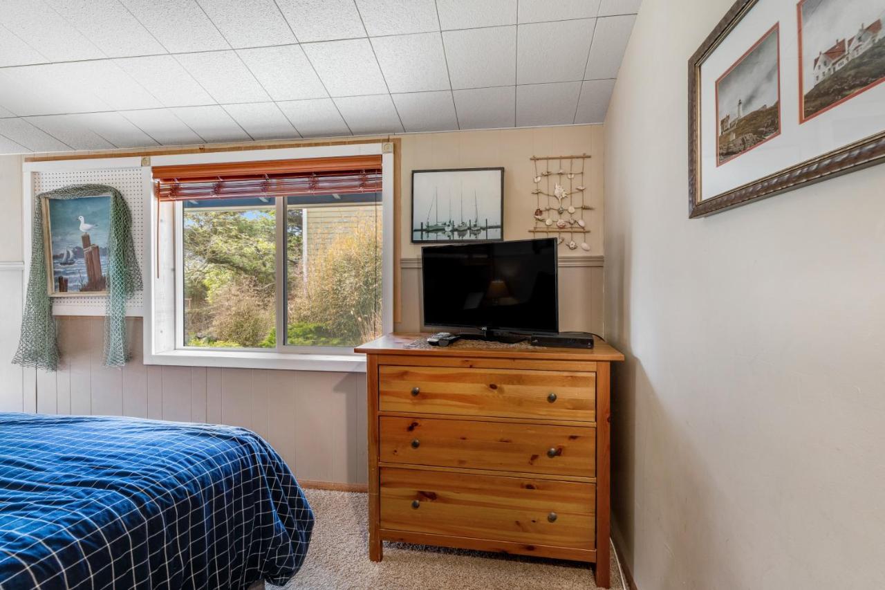 Beach Haven Lincoln City Extérieur photo
